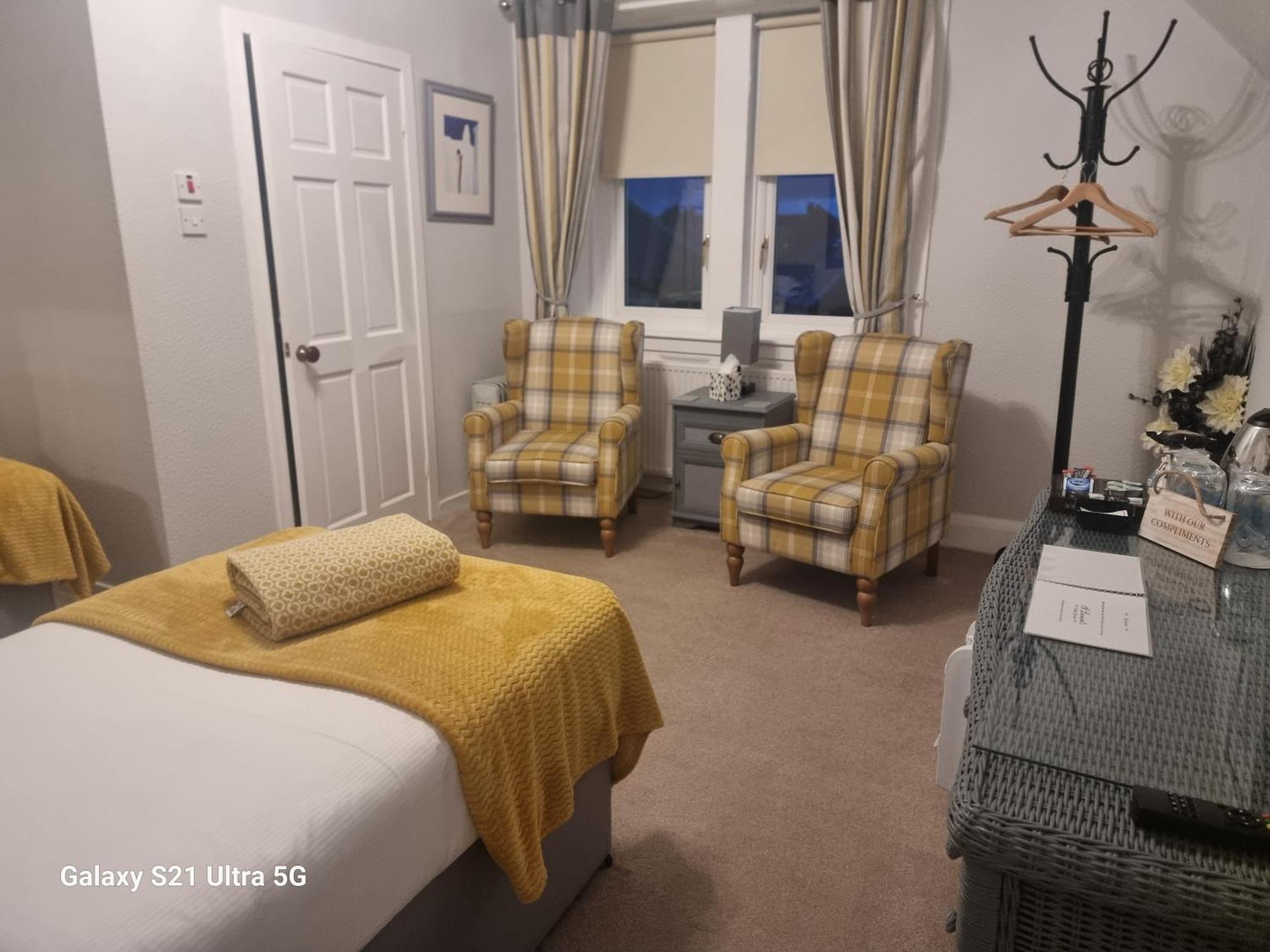 St Leonards Guest House Largs Eksteriør billede